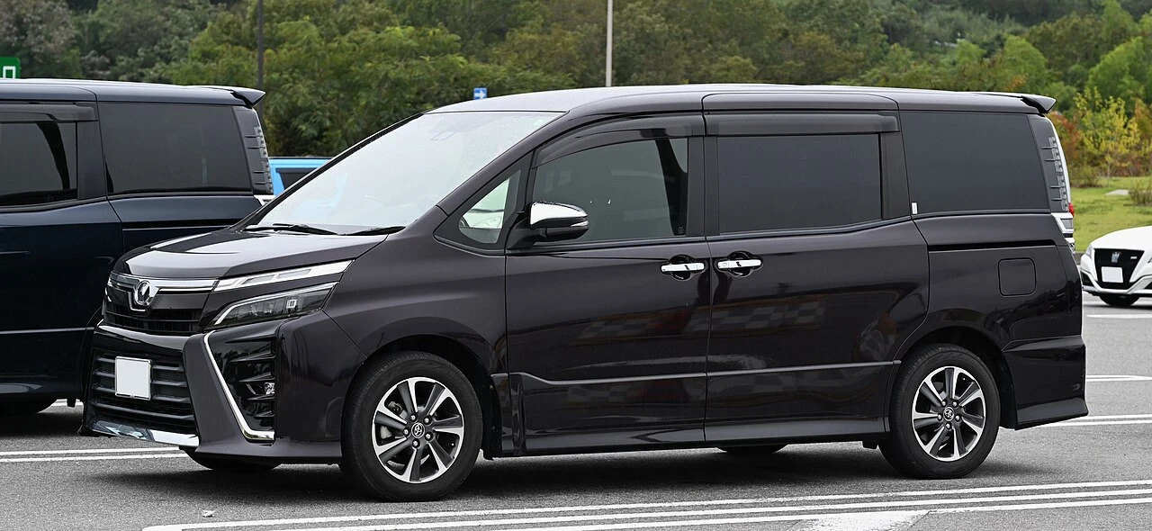 Toyota Voxy — private airport transfer vehicle